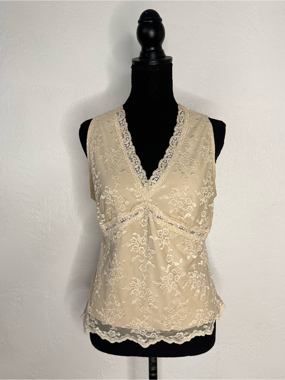 Y2K Worthington cream lace blouse